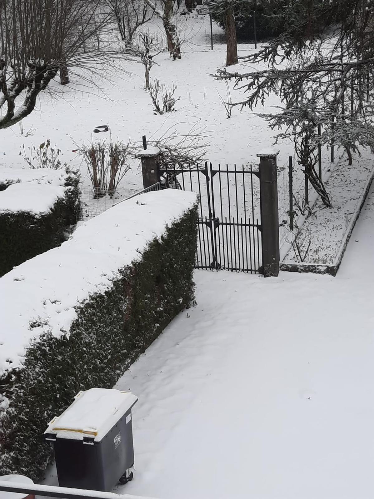Goutanou 01200 Bed & Breakfast Chatillon-en-Michaille Exterior photo